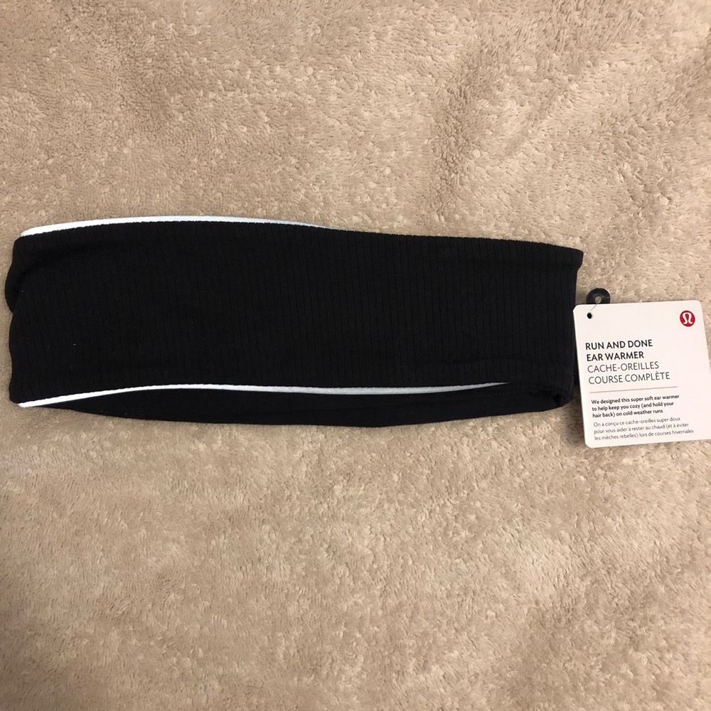 Lululemon Rub and Done Ear Warmer - NWT